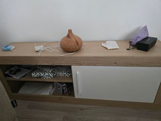 Muebles TV - Salón blanco y madera