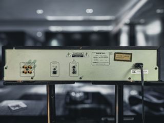 Onkyo R1 reproductor de CD DX-6830