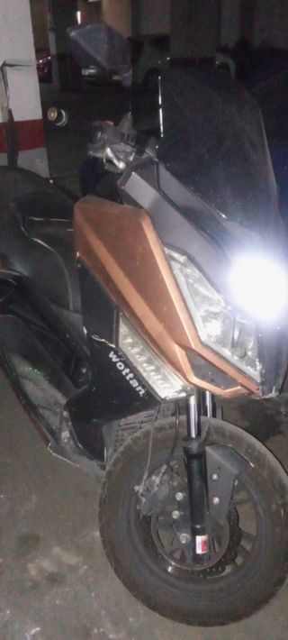 Scooter Woottan Stron 125cc