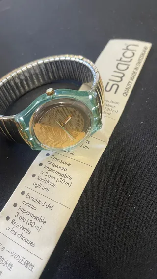 Swatch Reloj dorado
