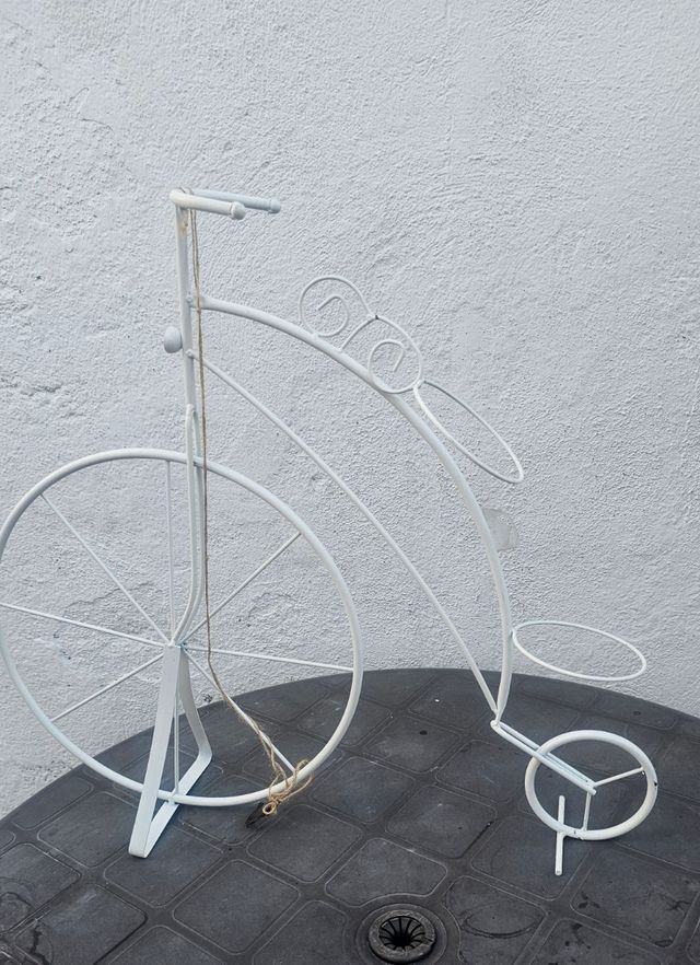 Decoración bici metal blanco