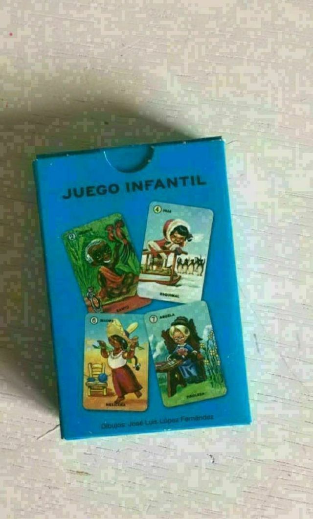 BARAJA DE CARTAS FAMILIAS DE 7 PAISES
