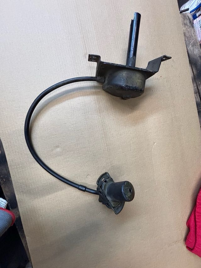 Mecanismo rueda repuesto Mercedes Vito Viano