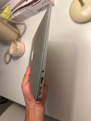 MacBook Air (11 pulgadas, principios de 2015)