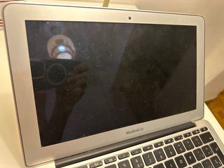 MacBook Air (11 pulgadas, principios de 2015)