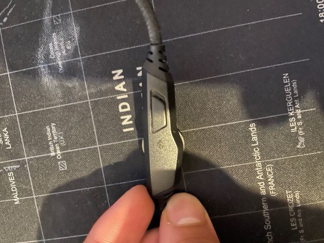 Cascos Gaming con Micrófono - Negro/Rojo