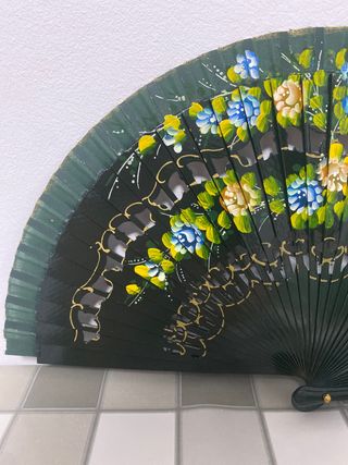 Abanico pintado a mano 