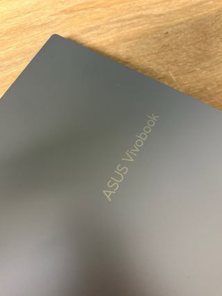 ASUS Vivobook - Portátil Gris Plata