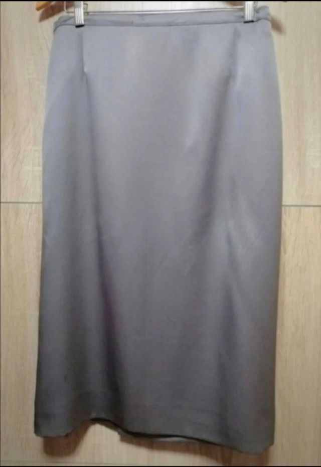 Conjunto seda gris - Chaqueta y Falda