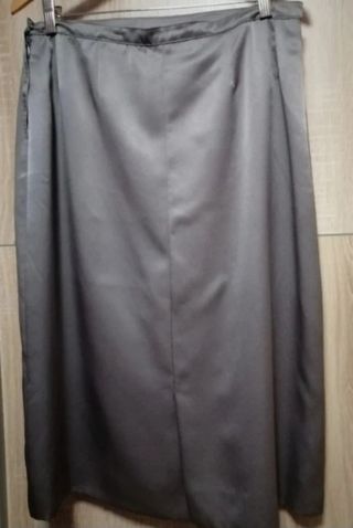 Conjunto seda gris - Chaqueta y Falda