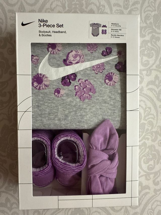 Conjunto Nike bebé 3 piezas