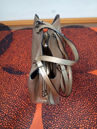Bolso dorado Parfois