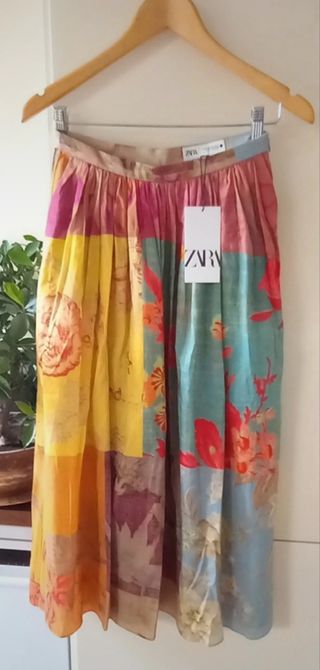 Conjunto Zara estampado multicolor