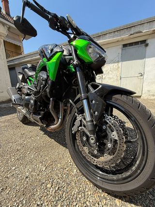 Kawasaki Z900 - Moto Impecable