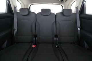 Kia Carens 1.6 GDI Drive