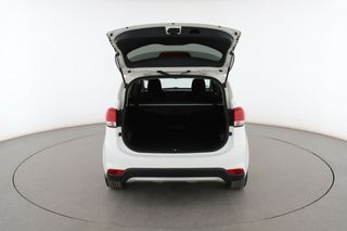 Kia Carens 1.6 GDI Drive