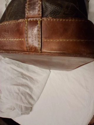 Bolso Louis Vuitton Noé marrón AR1912