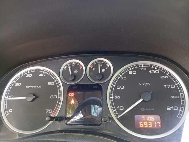 Peugeot 307 SW 1.6 80 kW (110 CV)