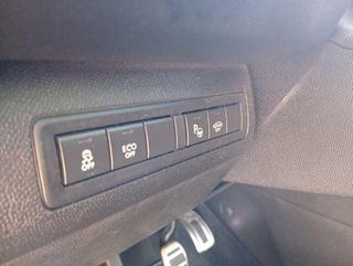 Peugeot 308 GT 205 151 kW (205 CV)