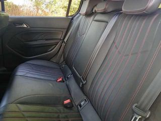 Peugeot 308 GT 205 151 kW (205 CV)