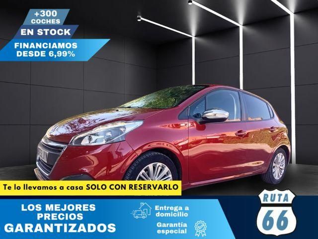 Peugeot 208 PureTech 82 Style 60 kW (82 CV)