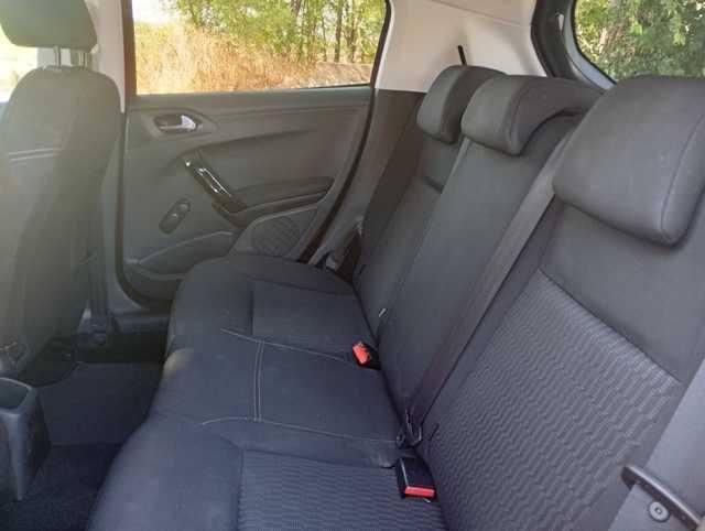 Peugeot 208 PureTech 82 Style 60 kW (82 CV)