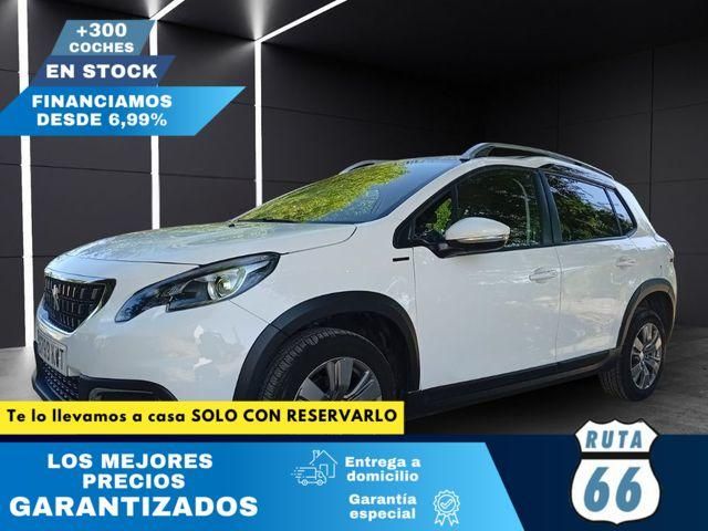 Peugeot 2008 PureTech Signature 60 kW (82 CV)