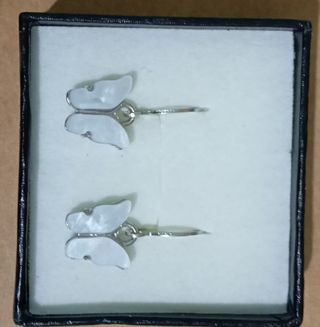 Pendientes mariposa plateado