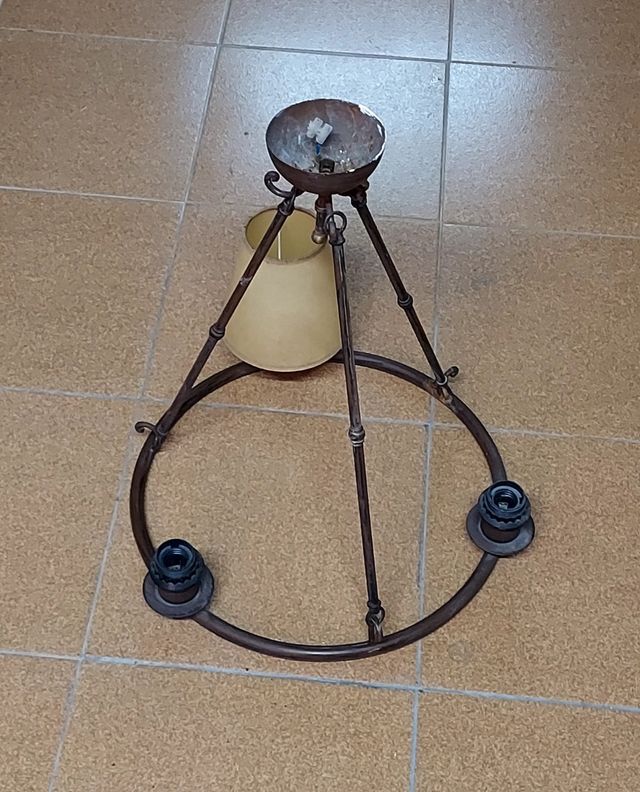 Lampada antica in ferro - vintage