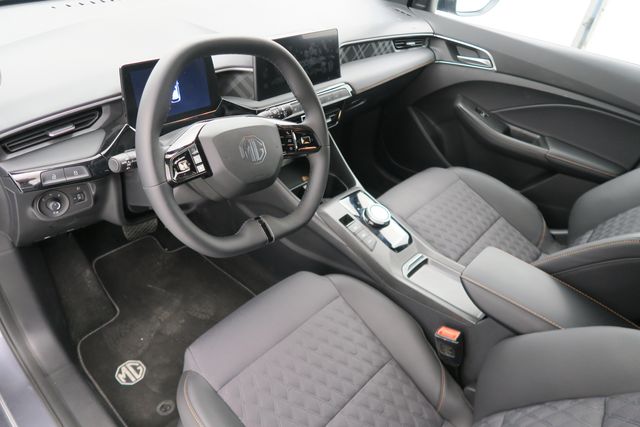 MG MG3 HEV LUXURY