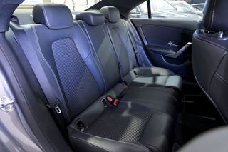 Mercedes CLA MERCEDES-BENZ   200 D DCT 