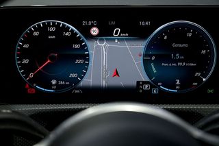 Mercedes CLA MERCEDES-BENZ   200 D DCT 