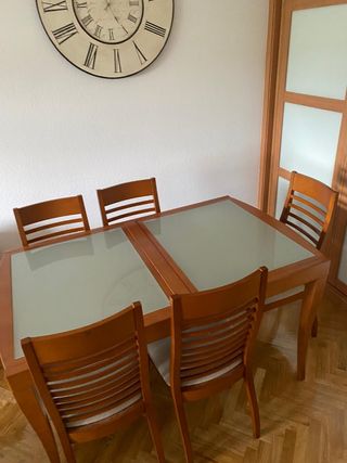 Mesa comedor extensible 1,40-2,10 + 6 sillas