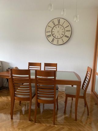 Mesa comedor extensible 1,40-2,10 + 6 sillas