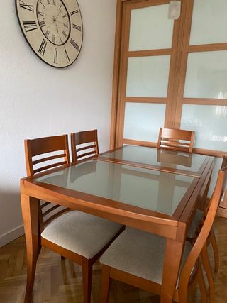 Mesa comedor extensible 1,40-2,10 + 6 sillas