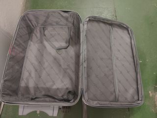 Maleta trolley ruedas - negra