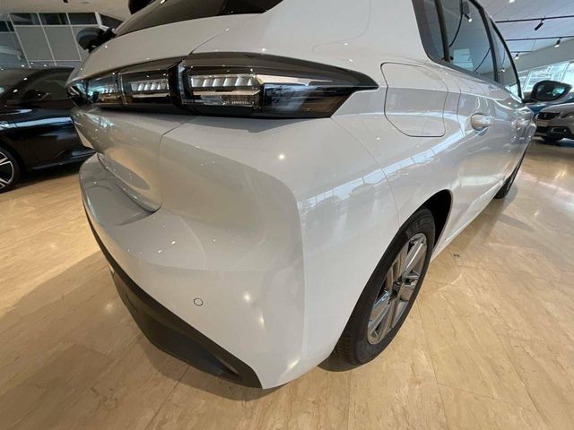 Peugeot 308 5P BlueHDi 130 S&S EAT8 Active