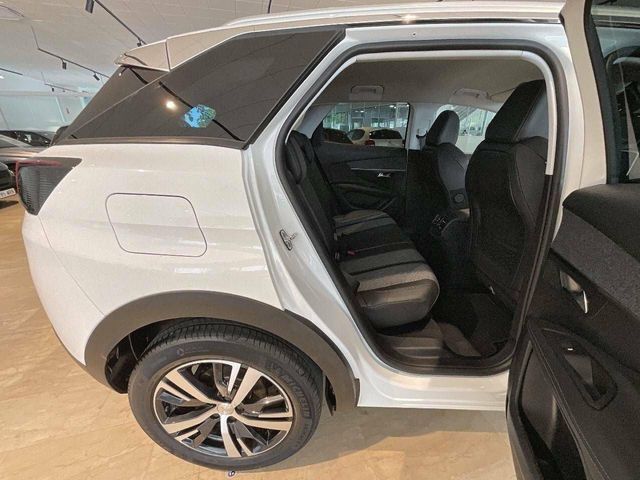 Peugeot 3008 1.2 PURETECH 96KW (130CV) EAT8 Allure