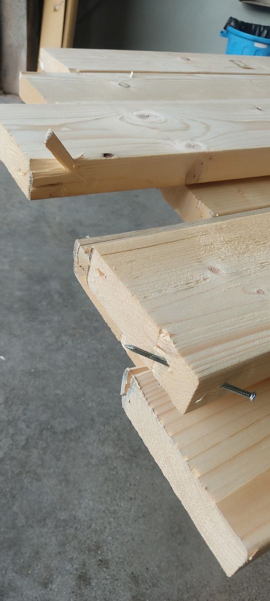 9 Tablones Madera 15 euros cada 1