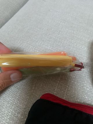 Set da viaggio: ciotola, mollette & portaoggetti