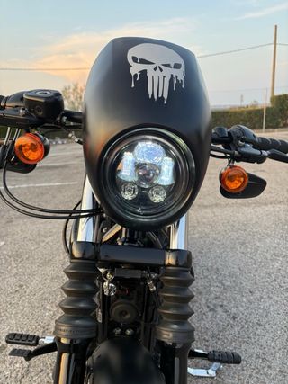 Harley Davidson Sporster 883 Iron (2020).