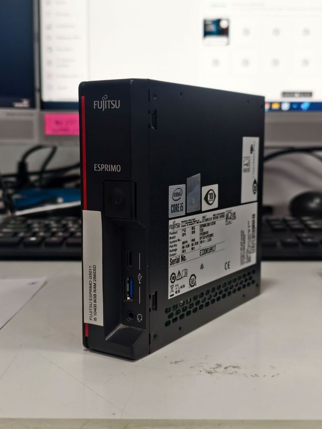 OFERTA!!! - Fujitsu Mini Esprimo G5011 - i5 10400T