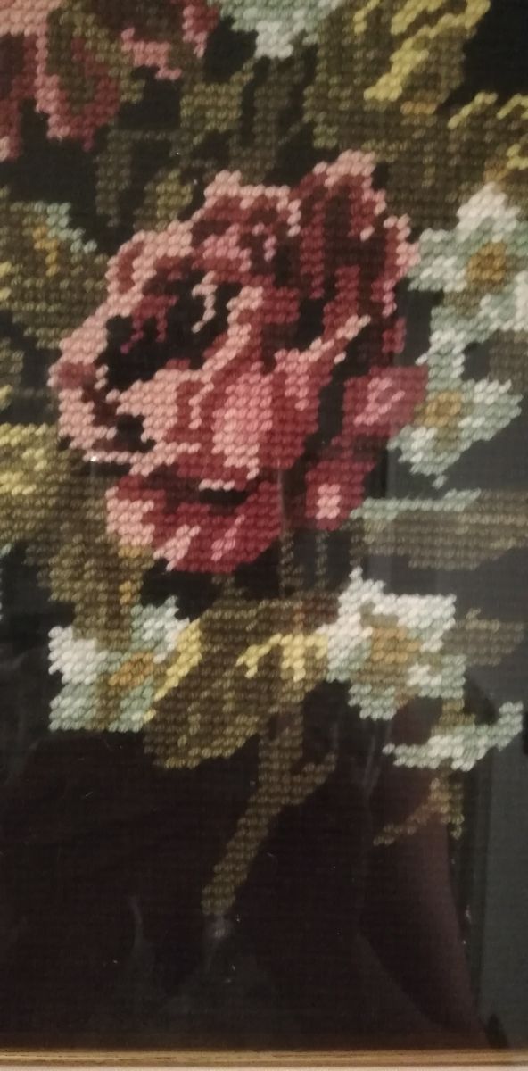 Quadro ricamo rose 70x42cm