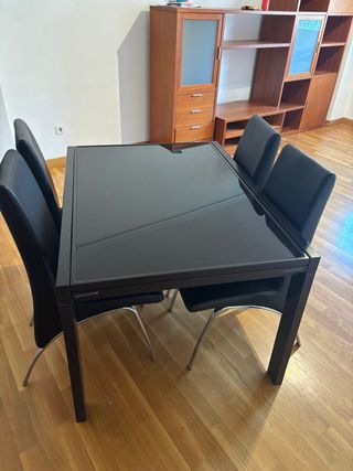 Mesa comedor extensible negra