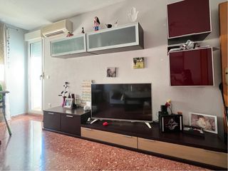 Muebles salón madera marrón