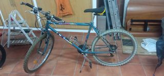 Bicicleta de montaña de 26"