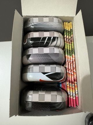 Pokémon Mini Tin - Luce Nera e Fuoco Bianco ITA