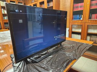 TV Sony 32" Negra