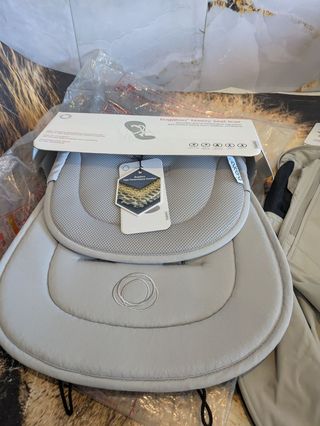 capota y colchoneta ventilada bugaboo gris Nuevo