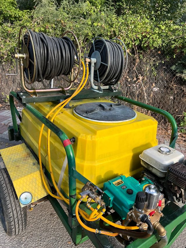 Pulverizador arrastrado 600L - agrícola